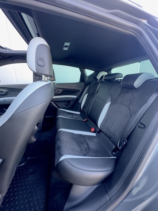 Seat Leon Cupra DSG ( Trato de credito )