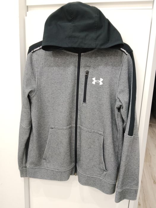 Bluza na suwak z kapturem Under Armour rozm 158-164 stan bdb
