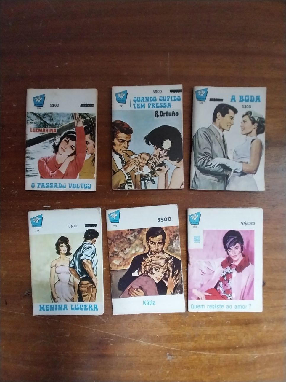 Coleção Açucena Folhetins anos 60 / 70 - mini revistas
