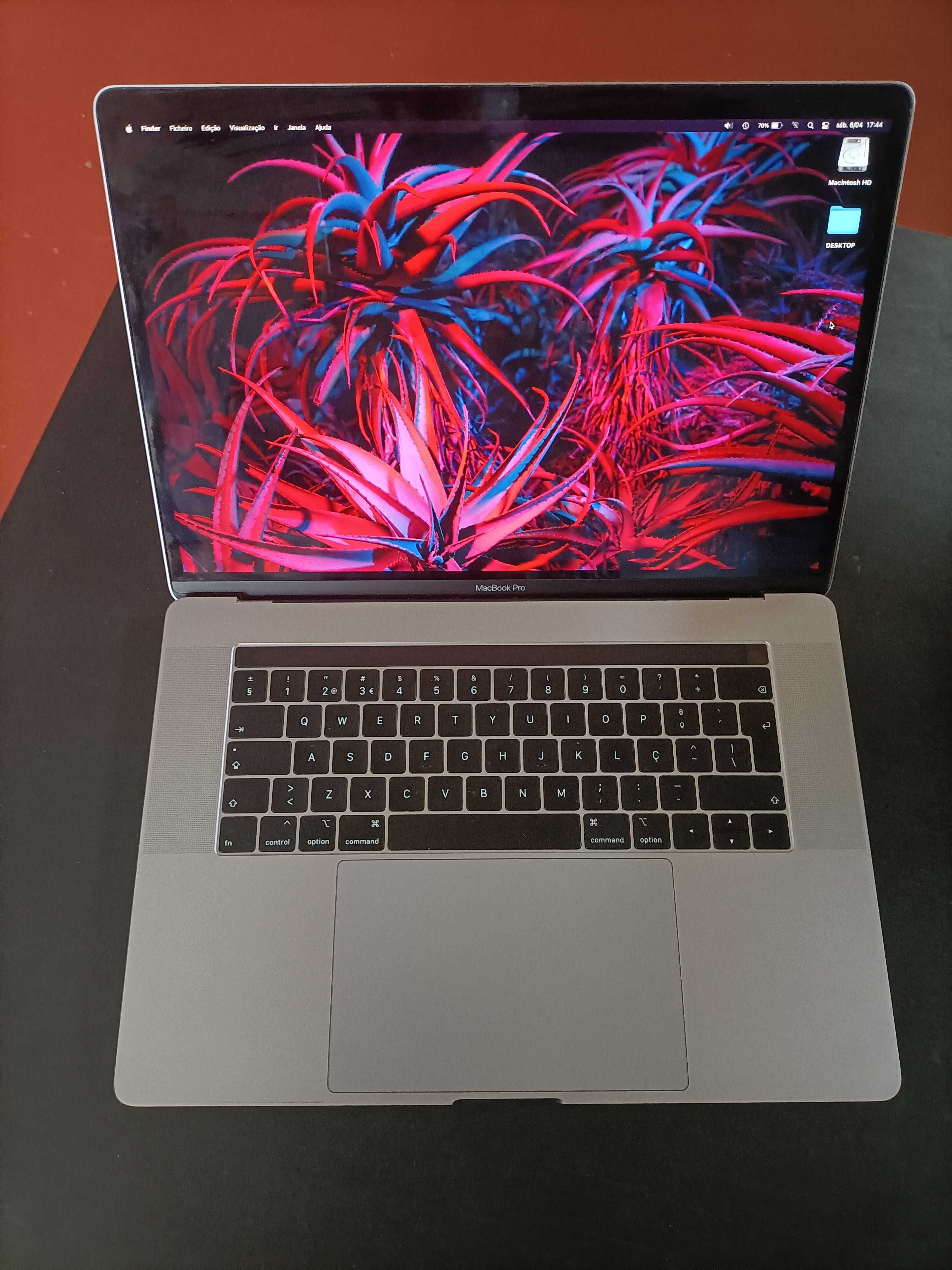 MacBook Pro 15.4" (2019) - Core i9 - Como Novo