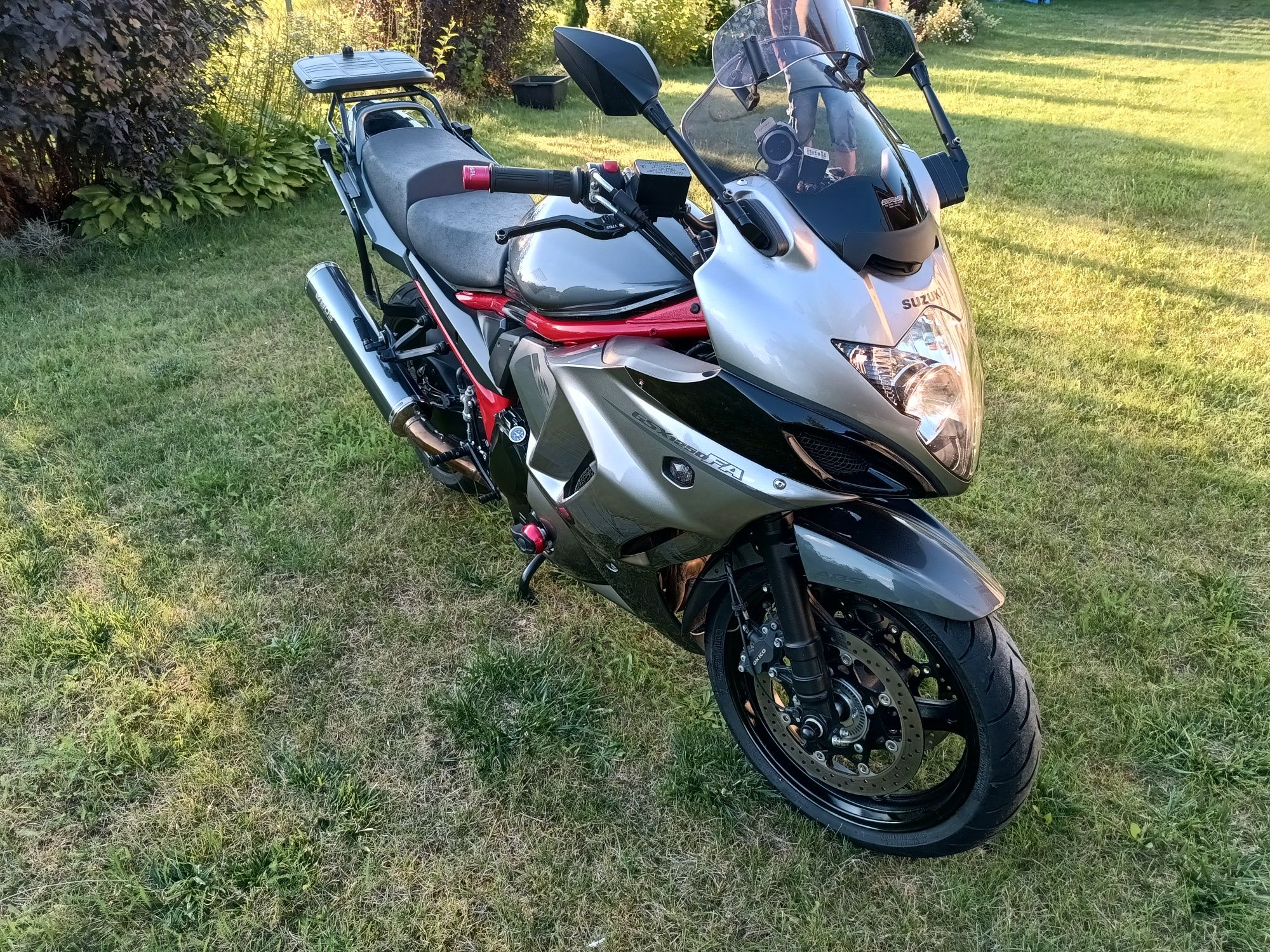 Suzuki GSX 1250 FA jak nowy unikatowy stan