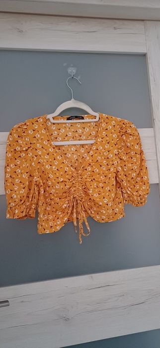 Krótka bluzka croptop House XS