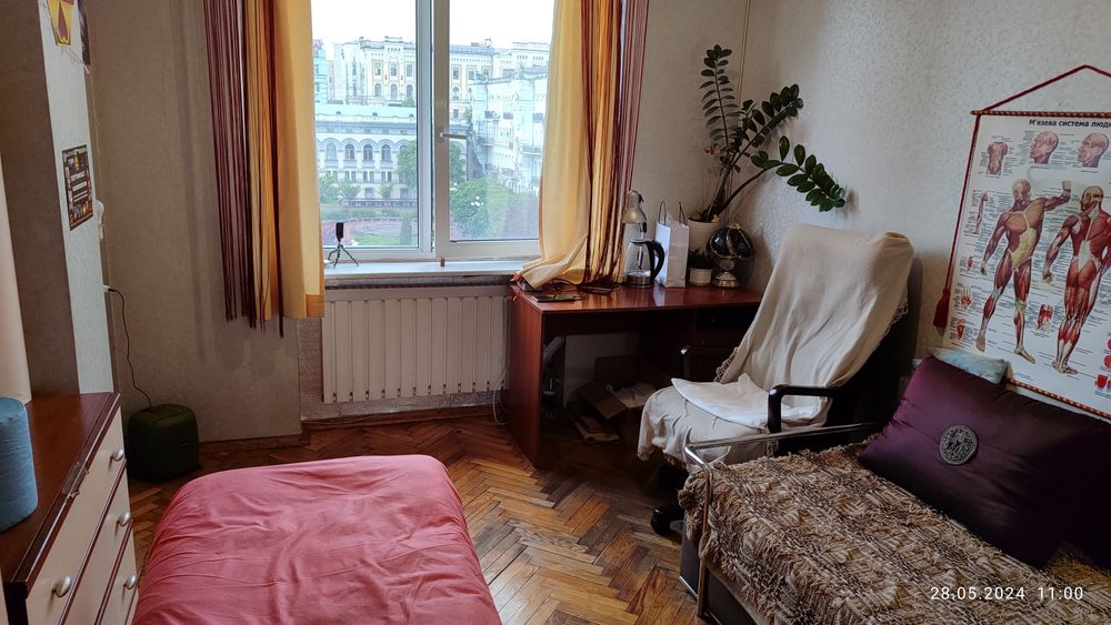 Для масажистів і кур'єрів. Центр. Тихо Чисто Тепло Гараж Власний котел