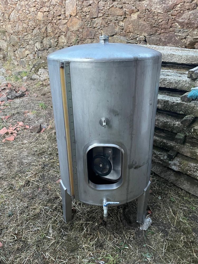 Cuba de Inox para Vinho 525 Litros