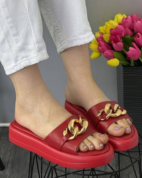 шльопанці  червоні жіночі