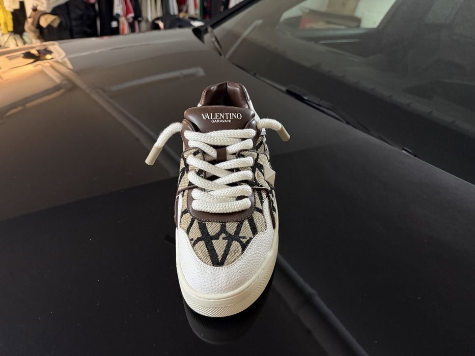 Tenis Velentino Stud