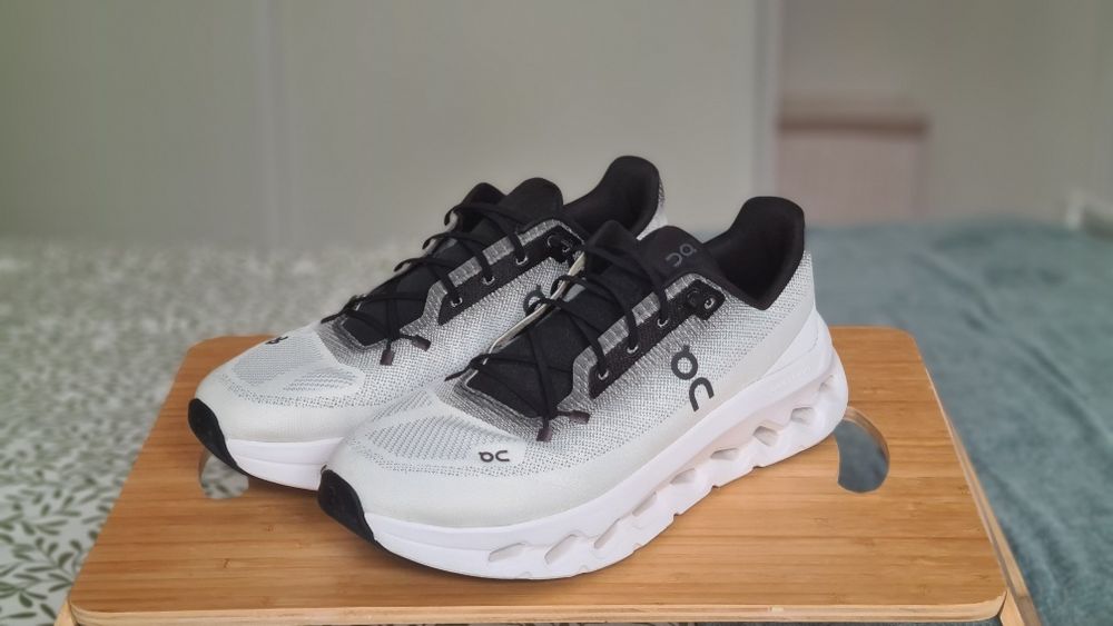 Sapatos ON Cloudtilt (Oportunidade única)