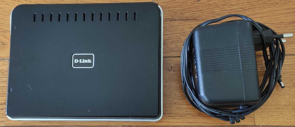 Модем D-Link DSL-2540U.