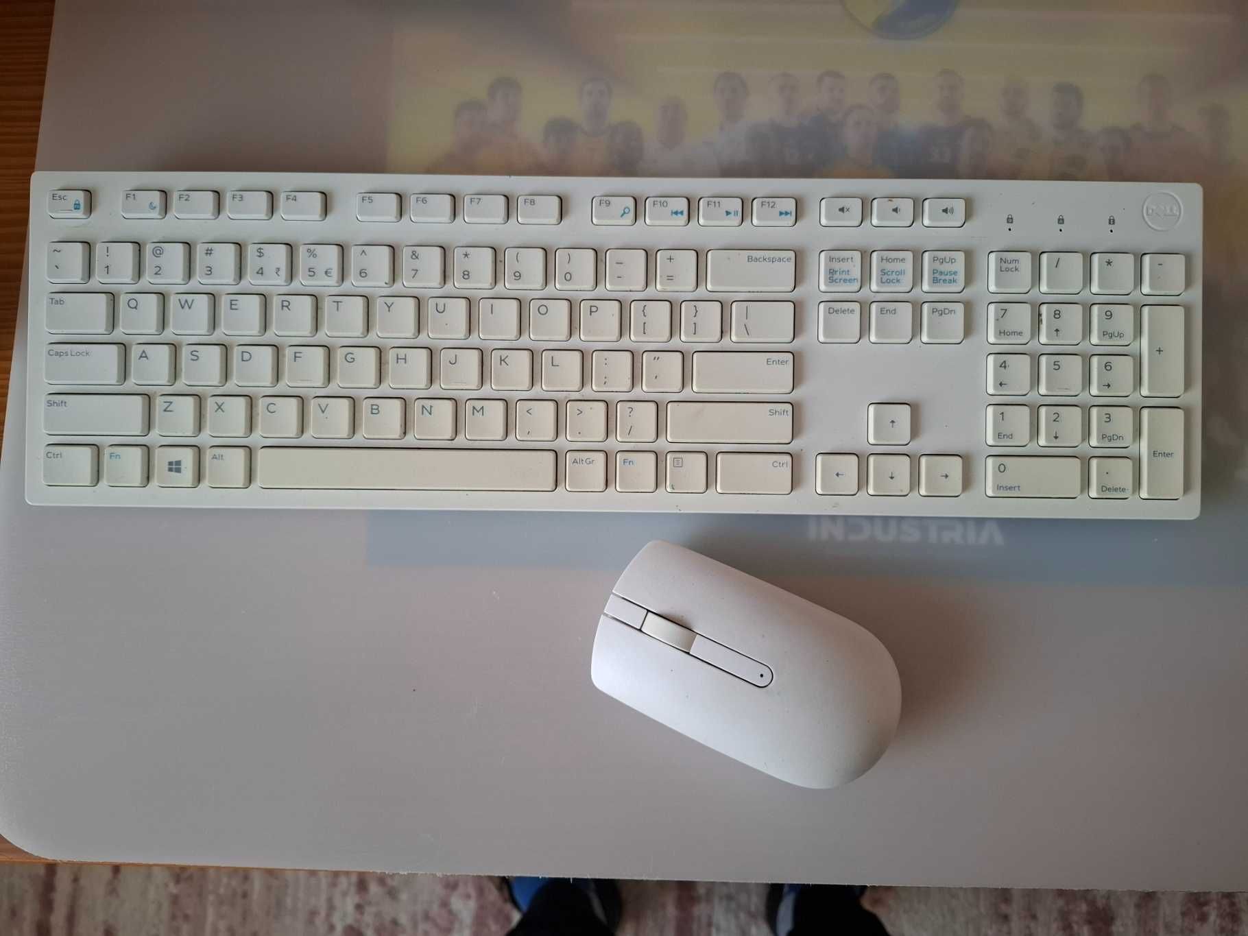 komputer I5 7400, 16GB dysk 1TB + Monitor 23"