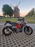 KTM Duke 125. 2023r.