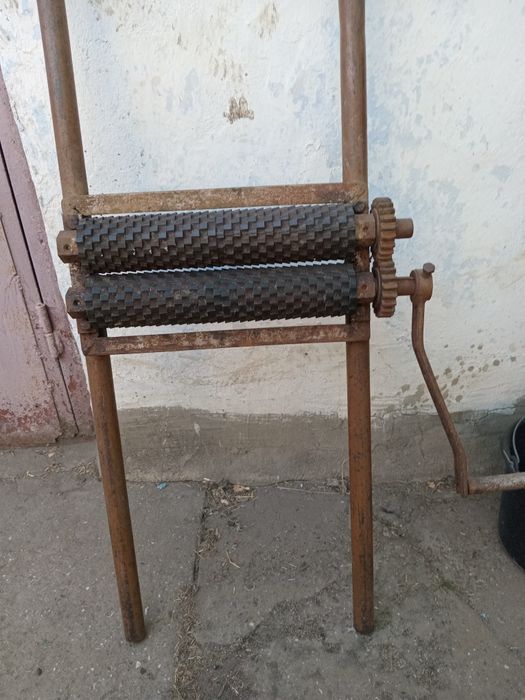 Продам пресс виноградный