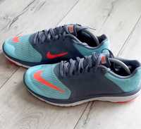 Buty Nike dachu 37.5