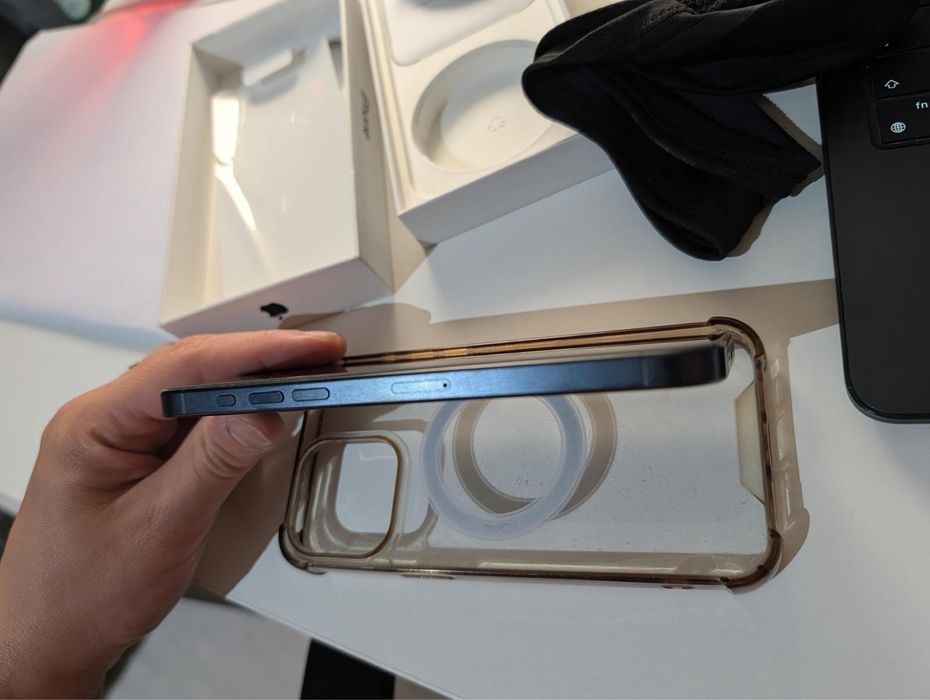 iPhone 15 Pro Max 256GB - Titânio Azul - Desbloqueado