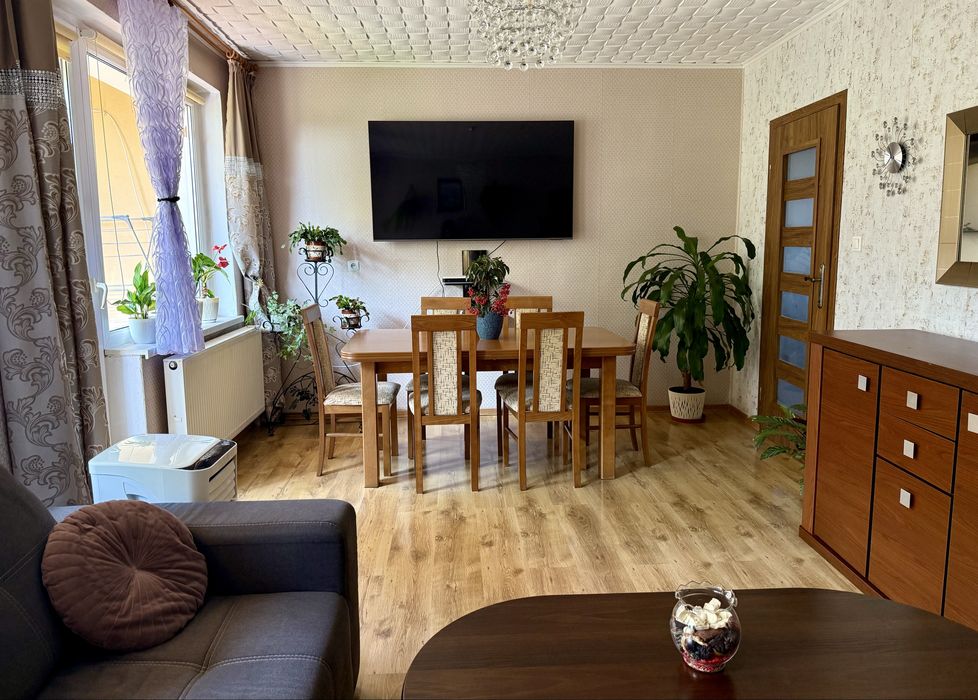 3 pokoje, balkon, piwnica, własna dzialka, parter 69m2,Przylesie Dolne