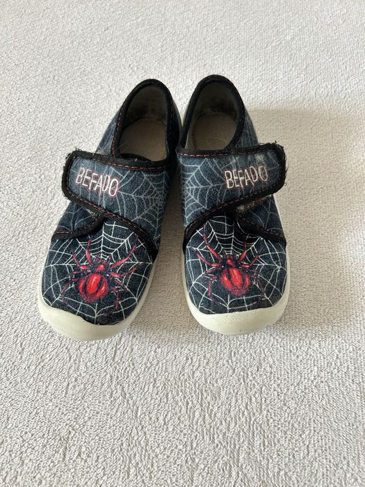 Buty befado kapcie na rzepy tenisowki pajak spiderman papcie r 26