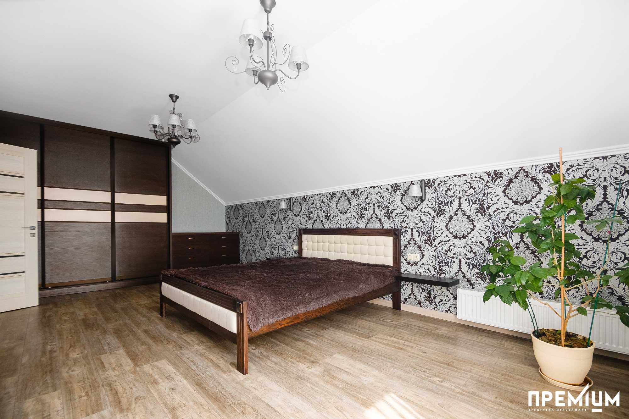 Продаж добротного будинку
