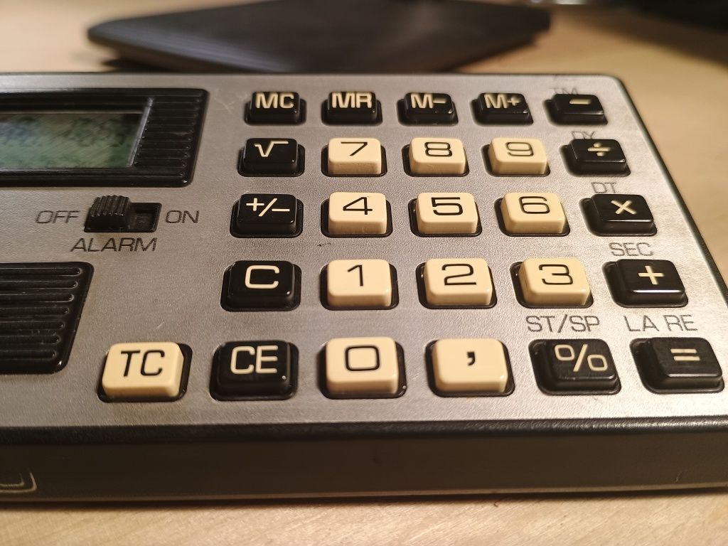 Kalkulator RFT MR 4130, stan bdb