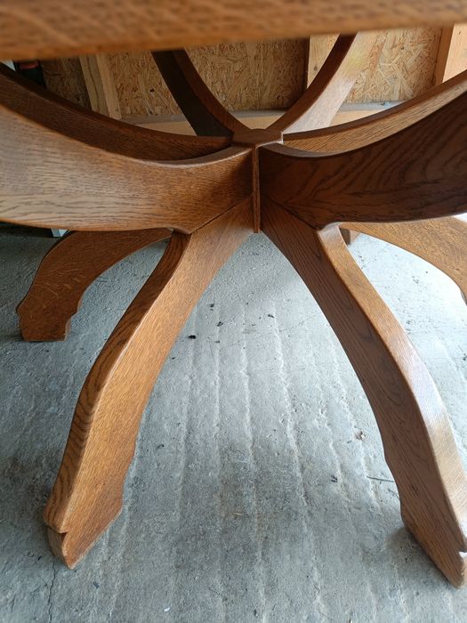 Stół dębowy rozkladany