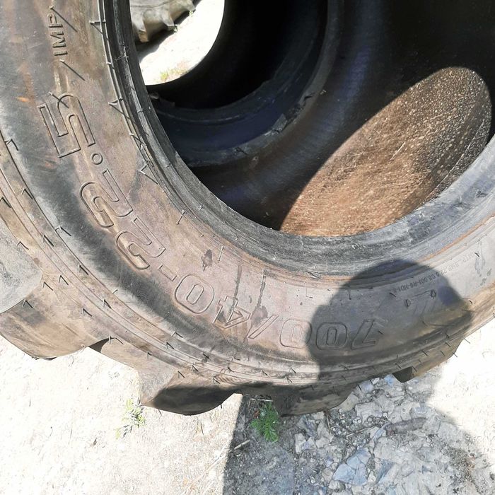 700/40 R22,5 Ascenso б/у шини 2шт | 2506041