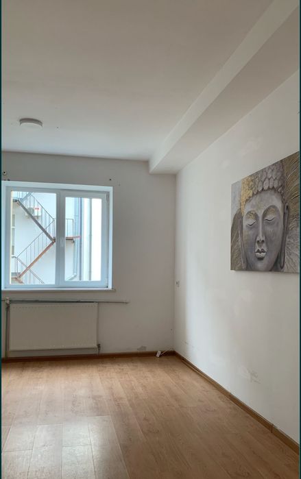 Продаж / оренда комерційного приміщення по
вулиці Героїв УПА. Розташов