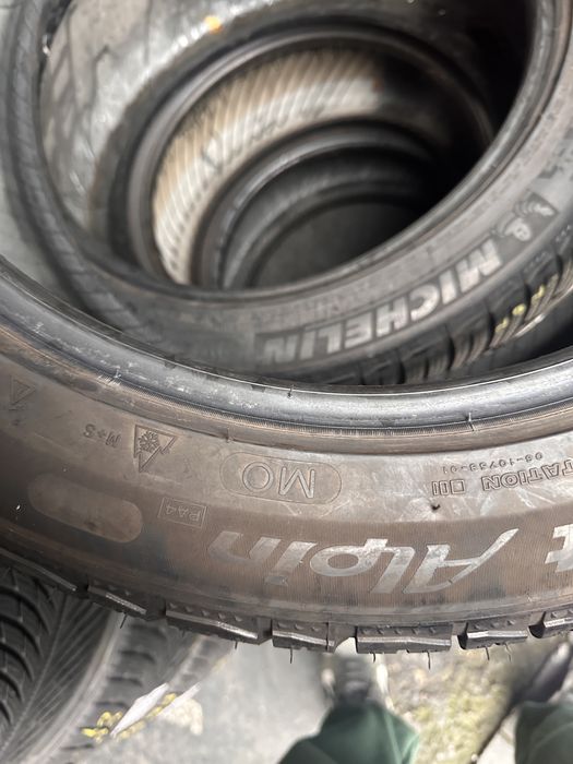 255/45/19 michelin