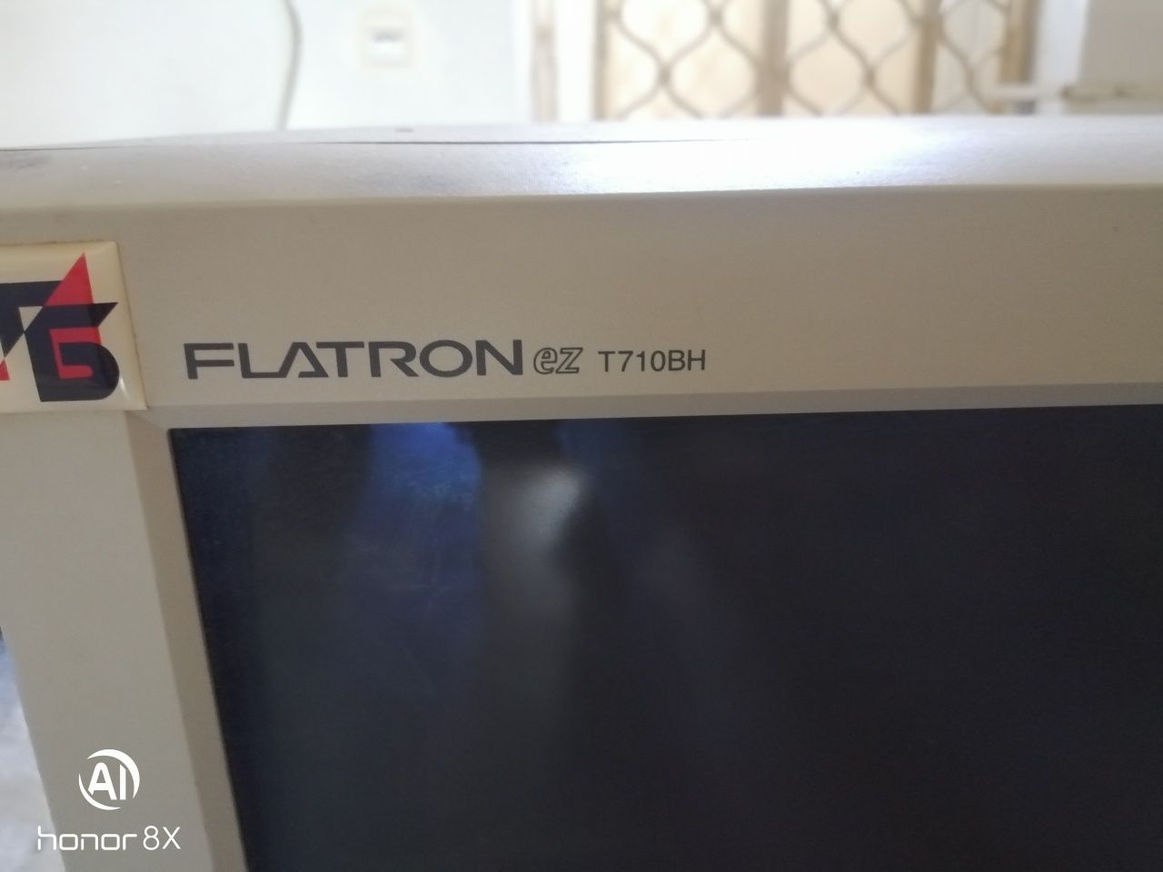 Монітор LG Flatron T710BH