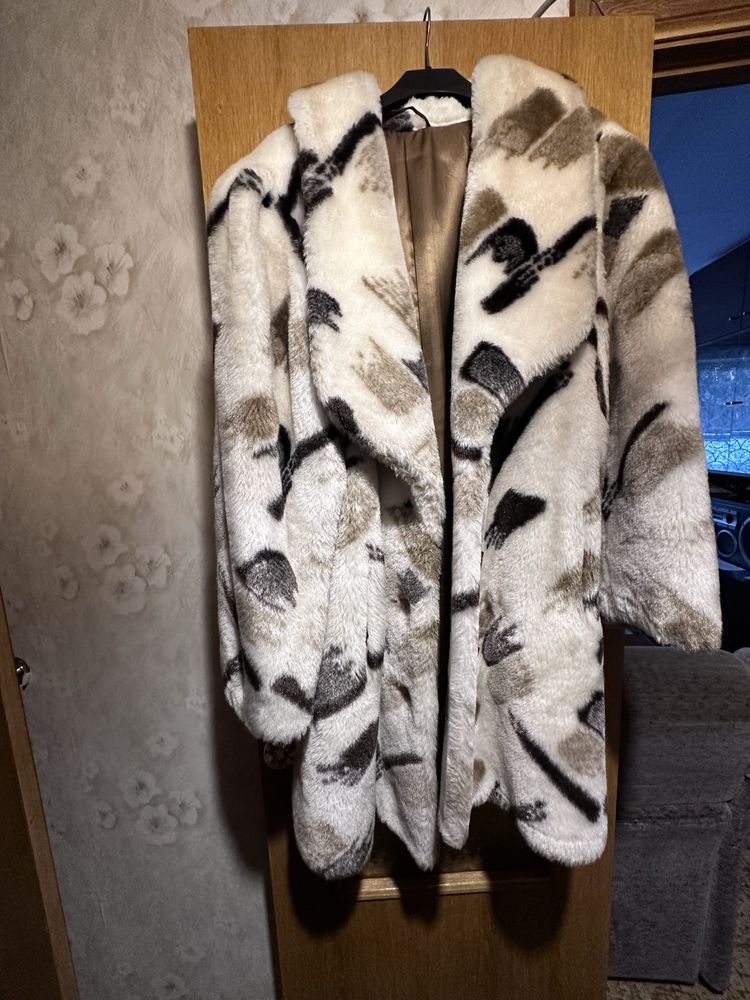 Женская зимняя одежда