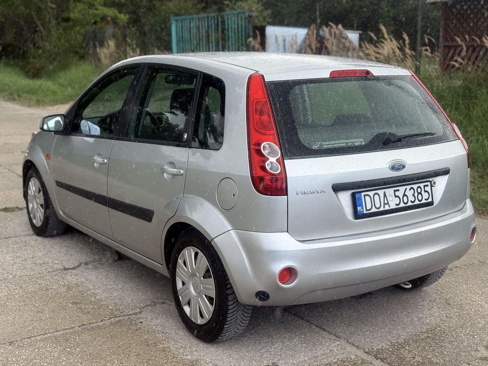 Ford Fiesta MK6 LIFT / Benzyna + LPG / Ghia / Zamiana / Sprawna /