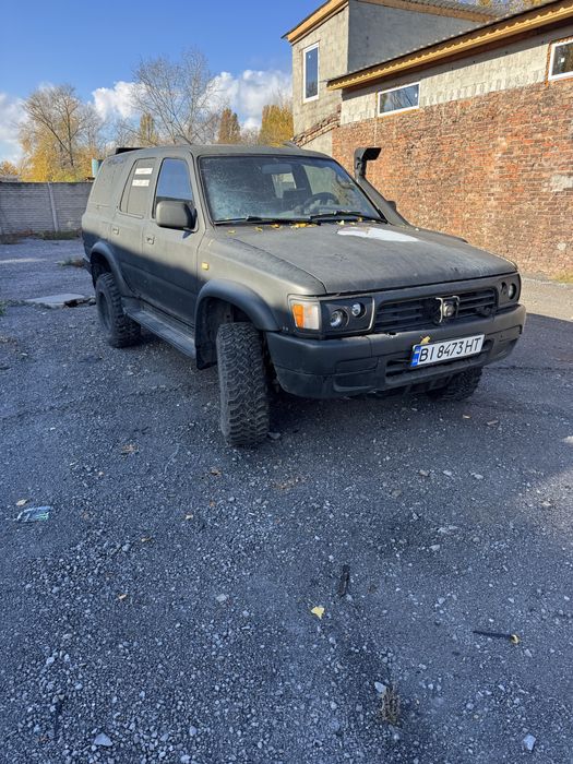 TOYOTA 4 RUNNER отличное состояние