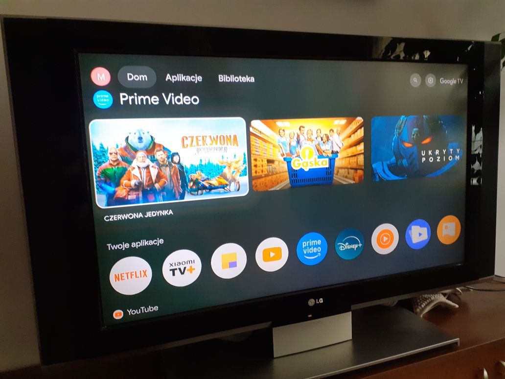 Telewizor LG 42" HDMI + Xiaomi Mi Box S 2 Gen Smart + Komoda 160cm