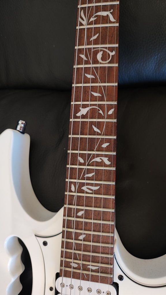 Gitara elektryczna Ibanez Jem Jr
