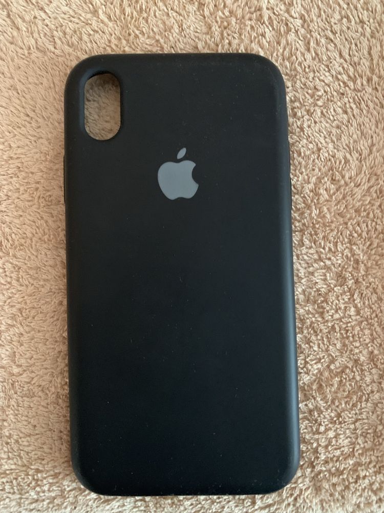 Чихли iPhone XR