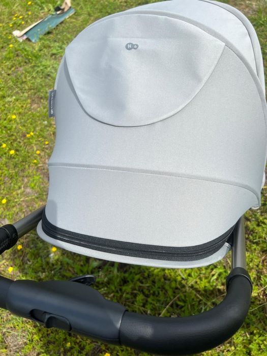 Wózek składany w walizkę Kinderkraft Apino do 22 kg