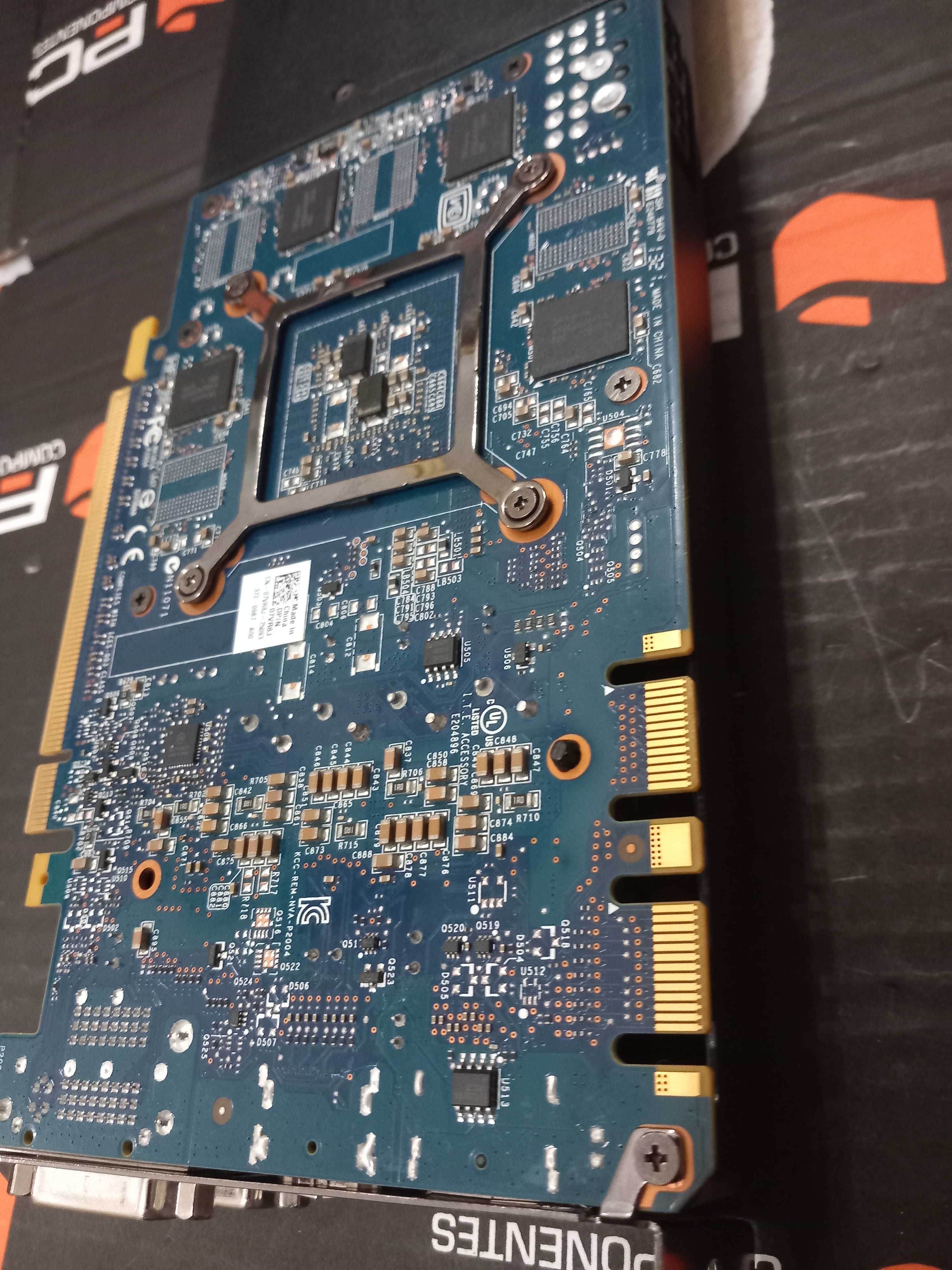 Placa gráfica GTX 670 2GB