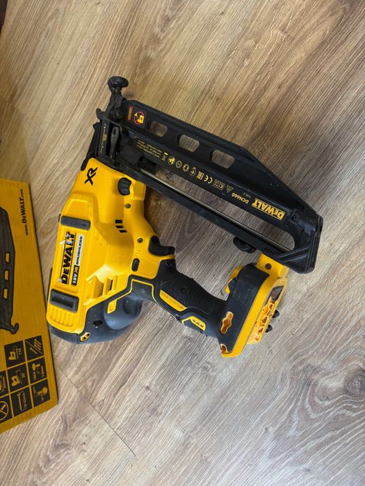 DEWALT DCN660 sztyfciarka Gwoździarka XR DeWalt DCN660N  BODY