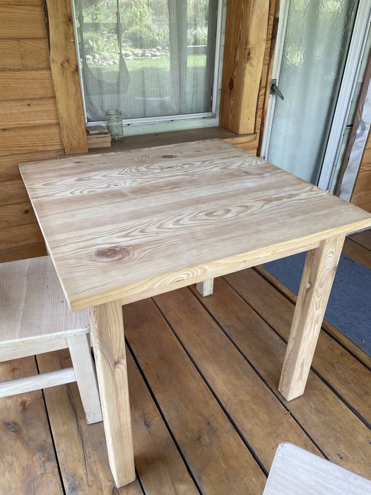 Stol drewniany 8 szt 40/40
