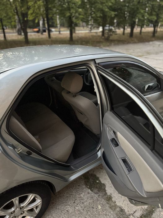 Geely Mk-2 2011 год Gas-4