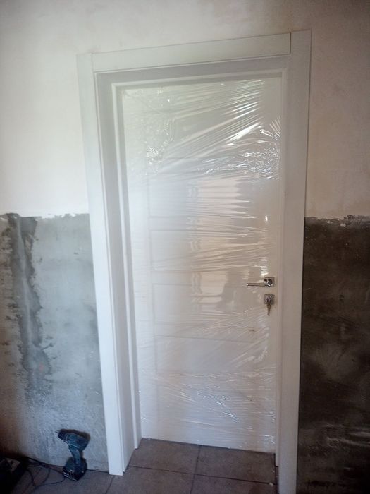 Установка дверей та  виготовлення.