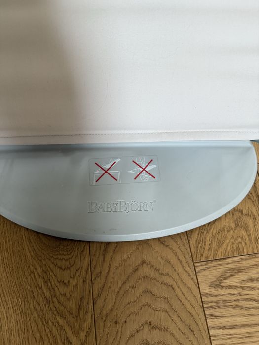 Leżaczek BabyBjorn