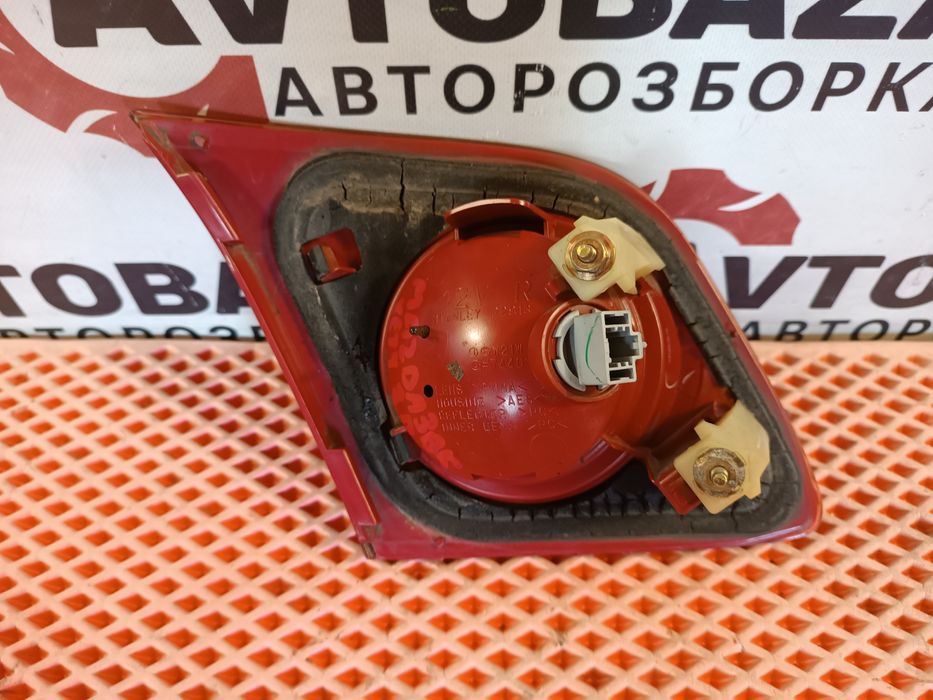 Ліхтар Стоп Mazda 3 BK хетчбек Фонарь лівий правий Мазда 3 БК хетч