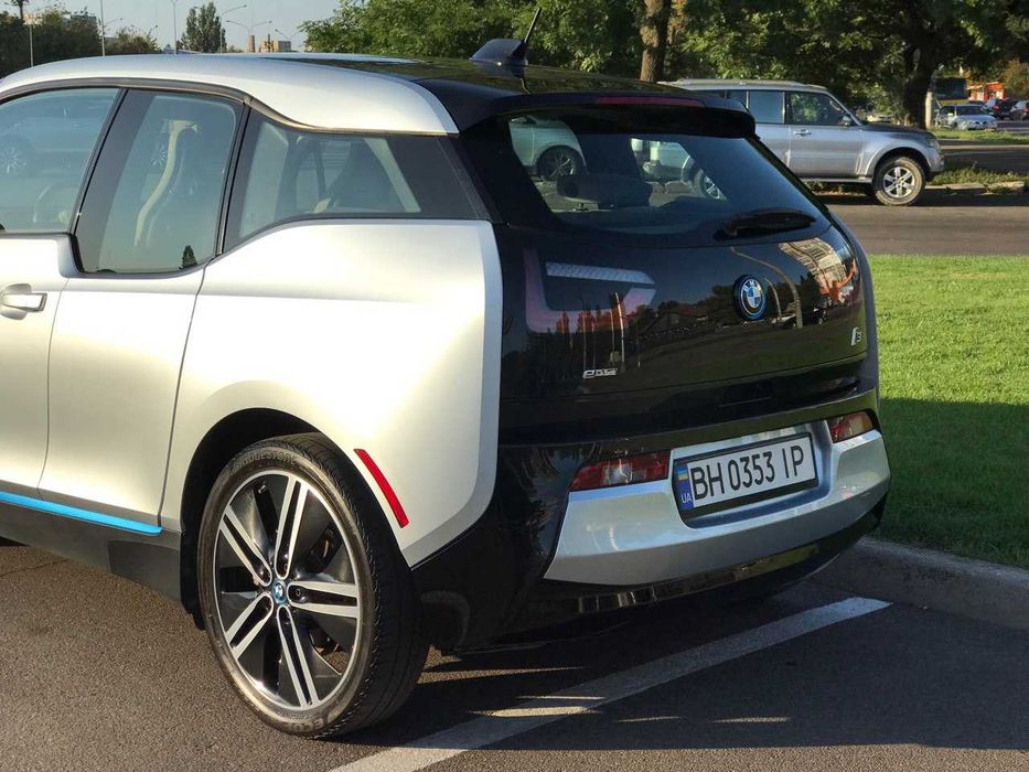 Bmw I3 REX гибрид бензин Giga 2015 Электромобиль