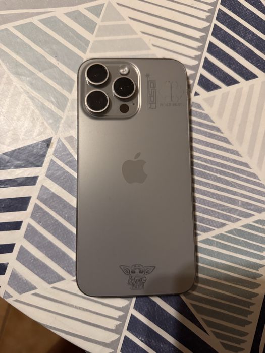 iPhone 15 Pro Max Natural Titanium