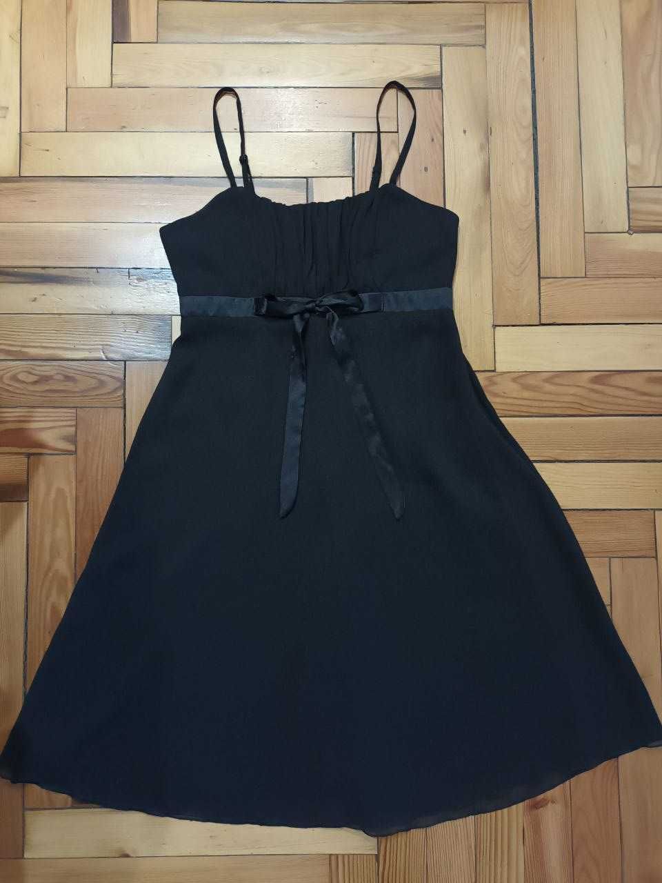Чорне нарядне  плаття XS