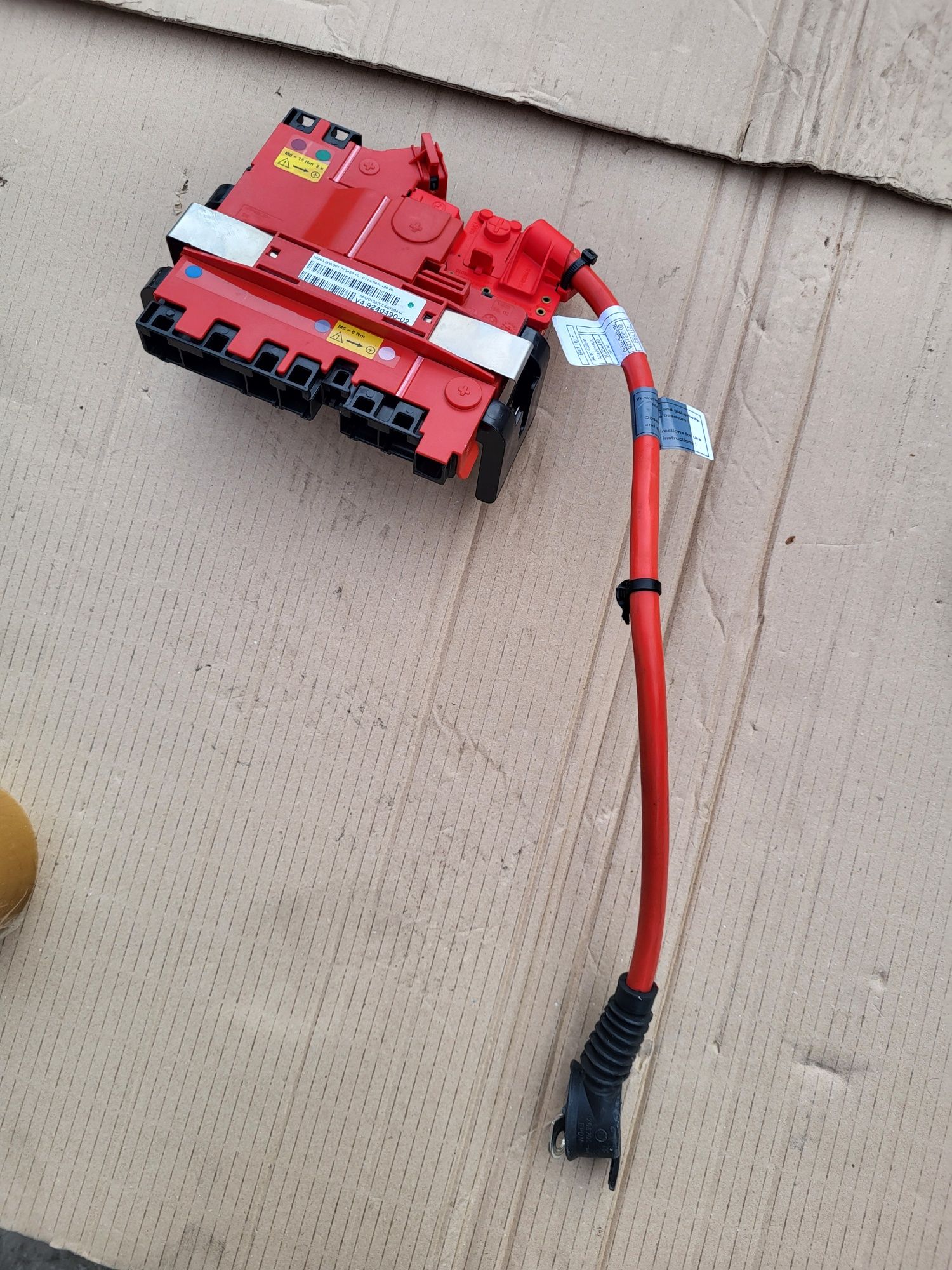 Klema Nabój Plusa Akumulatora BMW 6 m6 f06 f12 f13 m5 f10