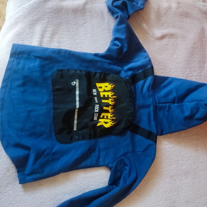 Bluza z plecaczkiem na 5-6 lat