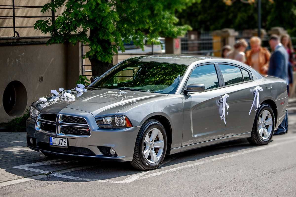 Wynajem auta do ślubu Dodge Charger