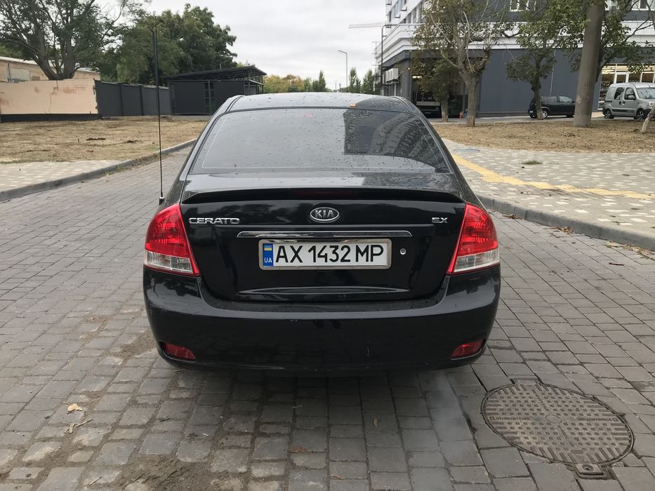 KIA CERATO официал