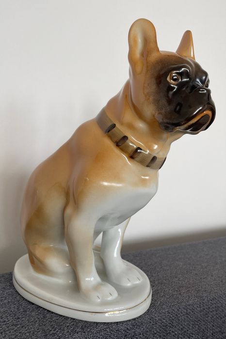 łomonosow porcelana figurka pies buldog PRL