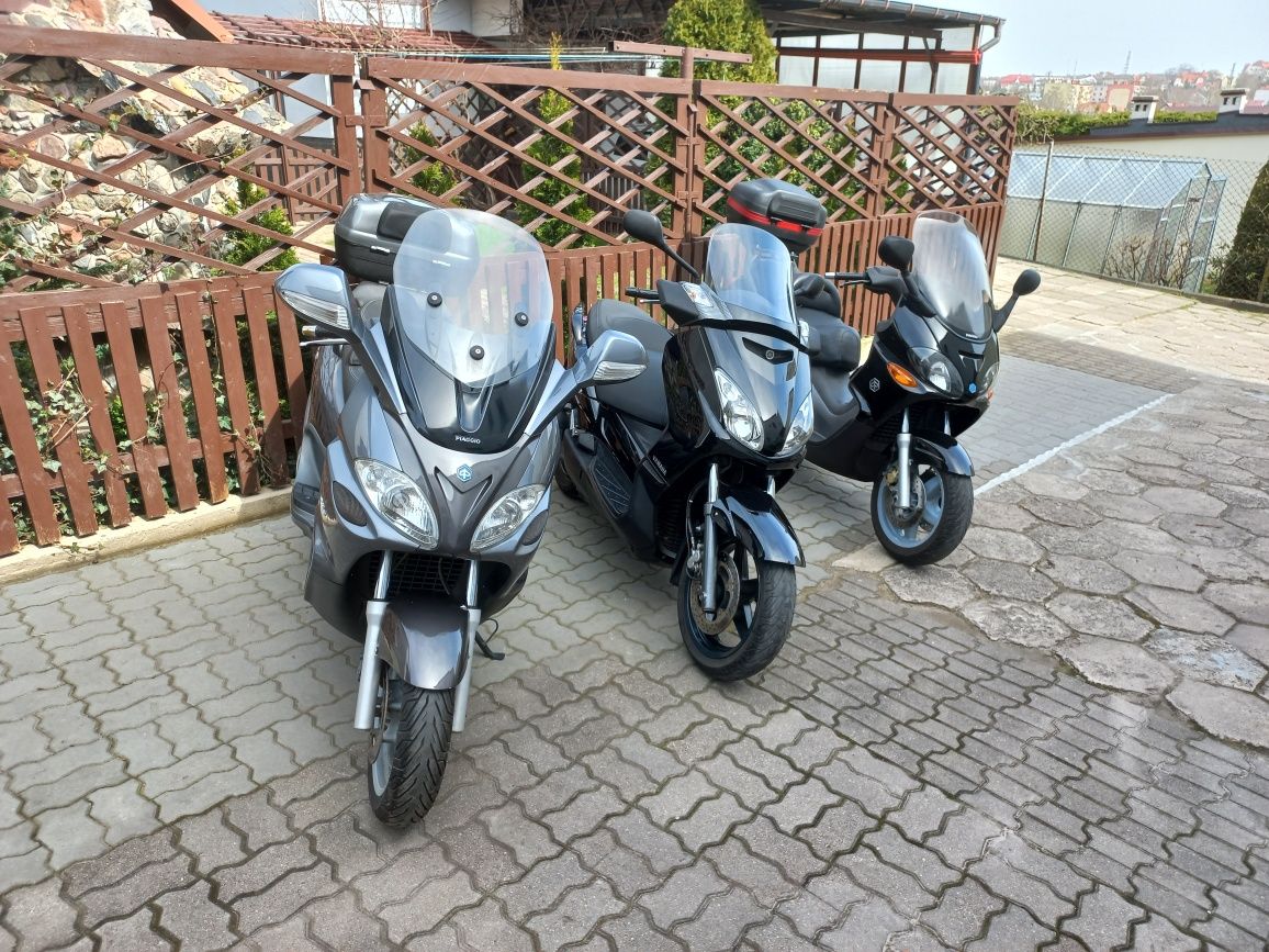 Piaggio x9 125cm Maxiskutery na kat.B