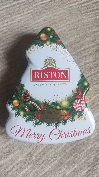 Riston Herbata Czarna Świąteczna W Puszce Choinka Mikołaj Prezent